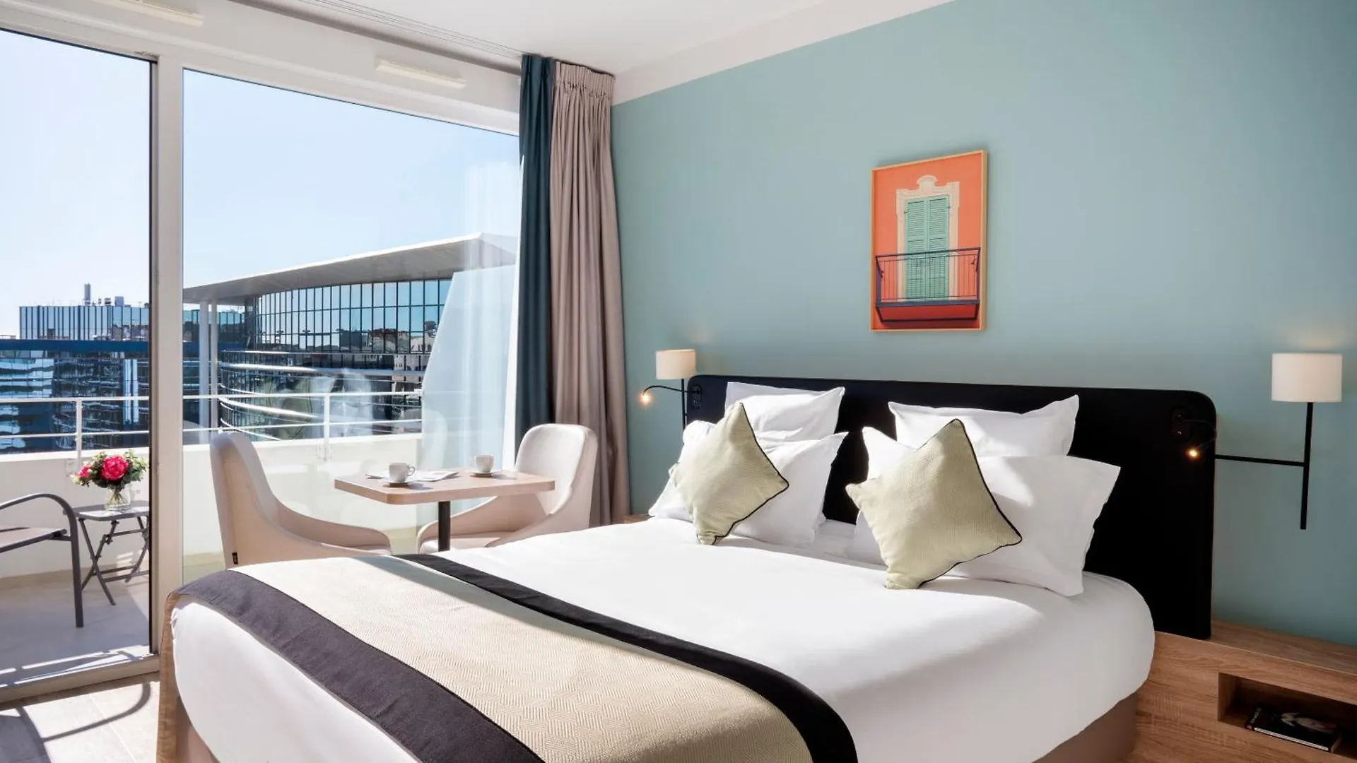 Residhome Nice Aeroport Aparthotel