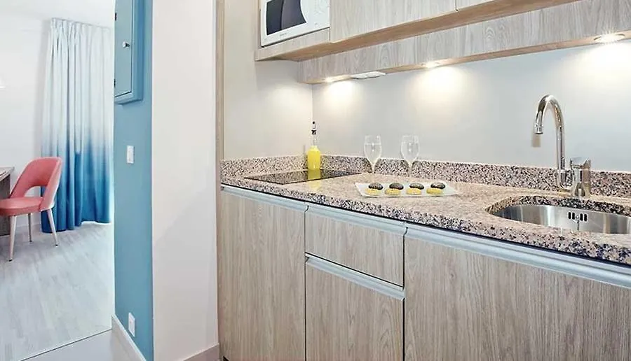 Apartmanhotel Residhome Nice Aeroport