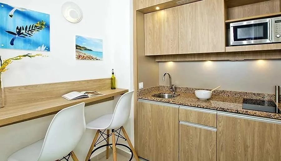 Residhome Nice Aeroport Apartmanhotel