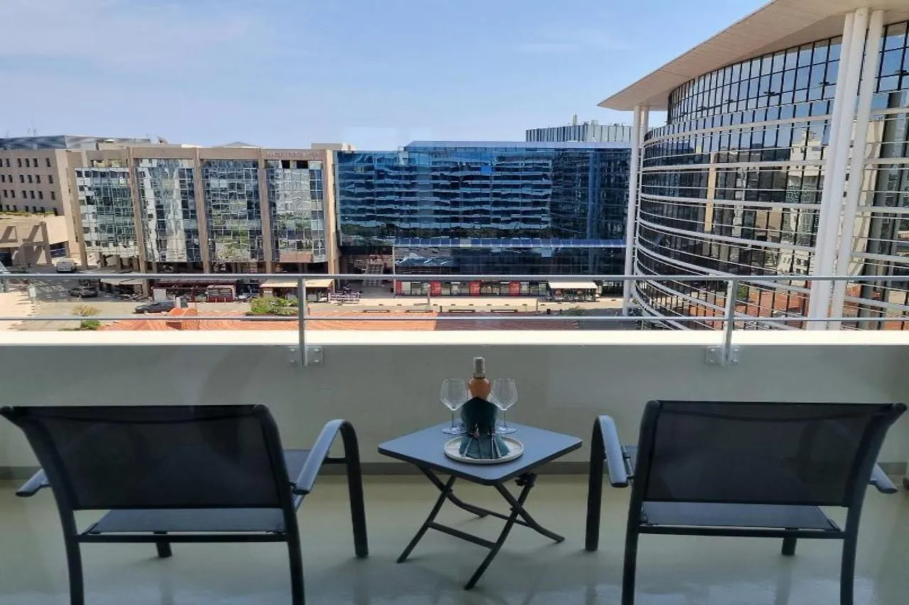 Apartmanhotel Residhome Nice Aeroport